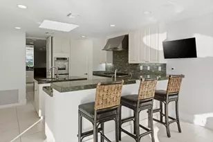 65 Mayfair Dr, Rancho Mirage, CA 92270 - Photo 35