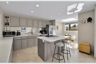 246 E Avenida Granada, Palm Springs, CA 92264 - Photo 17