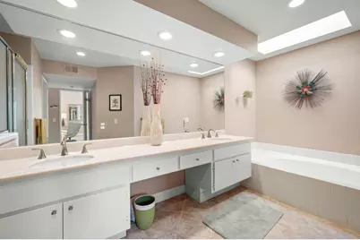7523 Regency Drive, Palm Springs, CA 92264 - Photo 21