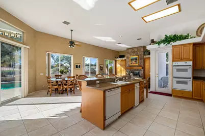 38 Lucerne Drive, Palm Desert, CA 92260 - Photo 27