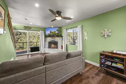 33334 Forrest Drive, Running Springs, CA 92382 - Photo 3