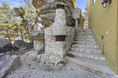 33334 Forrest Drive, Running Springs, CA 92382 - Photo 37