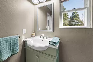 33334 Forrest Dr, Running Springs, CA 92382 - Photo 31