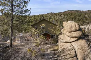 33334 Forrest Dr, Running Springs, CA 92382 - Photo 3