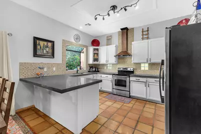 54700 Avenida Alvarado, La Quinta, CA 92253 - Photo 11