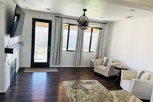 37566 Ullswater Dr, Indio, CA 92203 - Photo 9