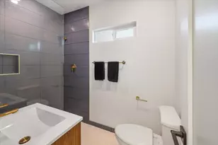 3991 E Calle San Raphael, Palm Springs, CA 92264 - Photo 15
