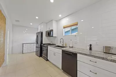 3991 E Calle San Raphael, Palm Springs, CA 92264 - Photo 13