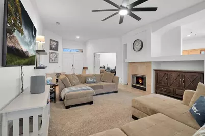 45180 Debbie Drive, La Quinta, CA 92253 - Photo 9