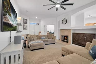 45180 Debbie Dr, La Quinta, CA 92253 - Photo 9