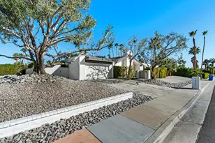 1022 E El Escudero St, Palm Springs, CA 92262 - Photo 43