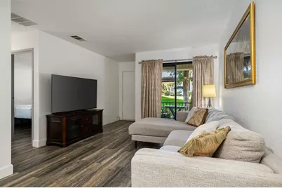 680 N Ashurst Court #102, Palm Springs, CA 92262 - Photo 7