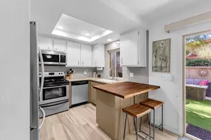 72954 Ken Rosewall Ln, Palm Desert, CA 92260 - Photo 15