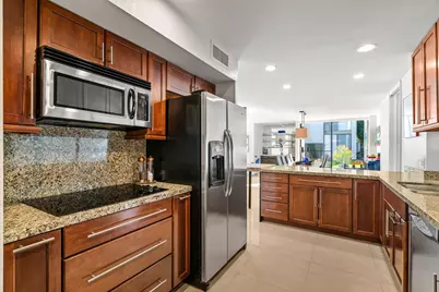 231 E La Verne Way #E, Palm Springs, CA 92264 - Photo 9