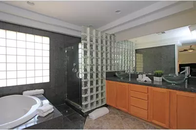 102 Clearwater Way, Rancho Mirage, CA 92270 - Photo 23