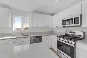 15310 Desert View Rd, Palm Springs, CA 92282 - Photo 13