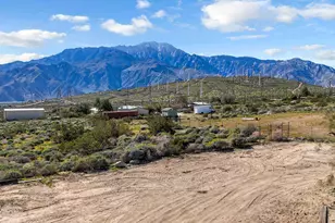 15310 Desert View Rd, Palm Springs, CA 92282 - Photo 43