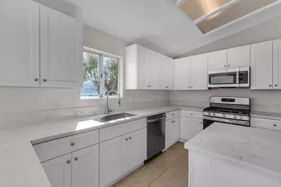 15310 Desert View Road, Palm Springs, CA 92282 - Photo 11