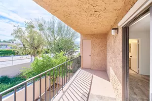 2420 Los Coyotes Dr, Palm Springs, CA 92264 - Photo 13