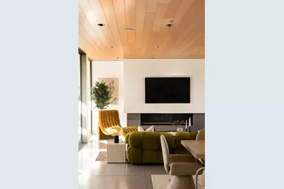 42055 Indian Trail, Rancho Mirage, CA 92270 - Photo 11