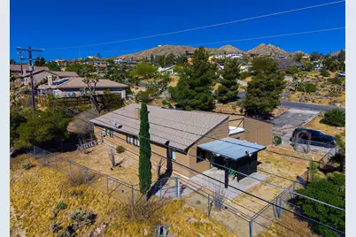 7674 Rockaway Avenue, Yucca Valley, CA 92284 - Photo 33