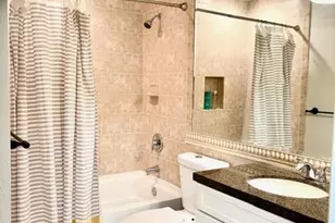 48790 Desert Flower Dr, Palm Desert, CA 92260 - Photo 9