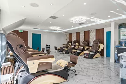 201 N Indian Canyon Drive N, Palm Springs, CA 92262 - Photo 21