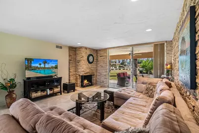 72887 El Paseo #601, Palm Desert, CA 92260 - Photo 1