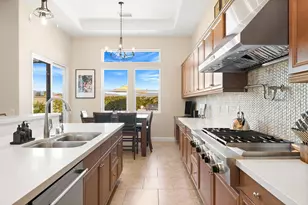 21 Alicante Cir, Rancho Mirage, CA 92270 - Photo 11