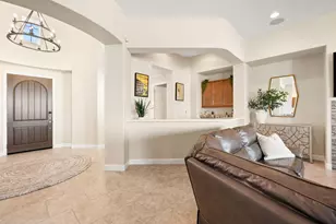 21 Alicante Cir, Rancho Mirage, CA 92270 - Photo 7