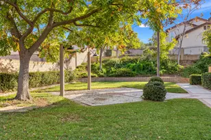 6746 Alderpoint Ct, Riverside, CA 92506 - Photo 33