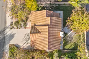 6746 Alderpoint Ct, Riverside, CA 92506 - Photo 5