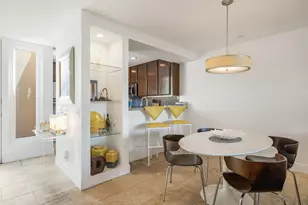 2077 S Caliente Dr, Palm Springs, CA 92264 - Photo 19