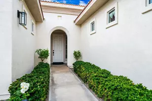 43309 Parkway Esplanade W, La Quinta, CA 92253 - Photo 5