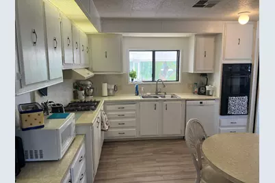 69256 Midpark Drive, Desert Hot Springs, CA 92241 - Photo 11