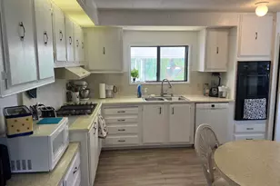 69256 Midpark Dr, Desert Hot Springs, CA 92241 - Photo 11