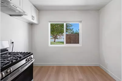 44858 Santa Anita Avenue, Palm Desert, CA 92260 - Photo 11