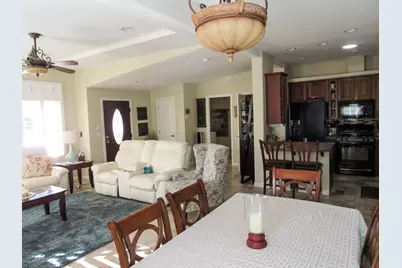 38668 Fawn Springs Drive, Palm Desert, CA 92260 - Photo 5