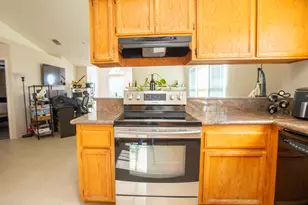 10421 Verbena Dr, Desert Hot Springs, CA 92240 - Photo 19