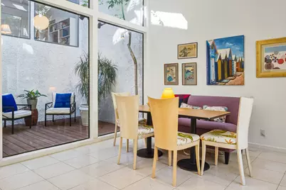 466 E Calle Begonia, Palm Springs, CA 92262 - Photo 13