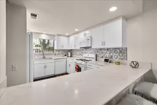 1254 Tiffany Cir N, Palm Springs, CA 92262 - Photo 7