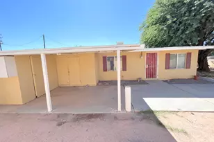 30404 San Antonio Dr, Cathedral City, CA 92234 - Photo 3