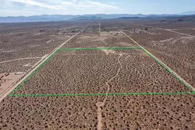 0 Mallow Rd, Landers, CA 92285 - Photo 3