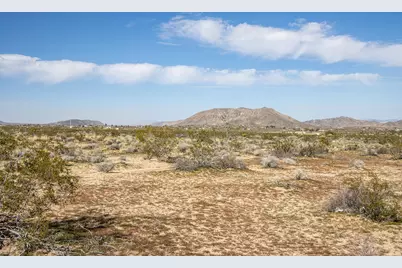 0 Mallow Rd, Landers, CA 92285 - Photo 11