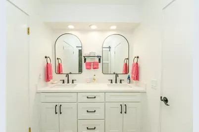 38821 Kilimanjaro Drive, Palm Desert, CA 92211 - Photo 29