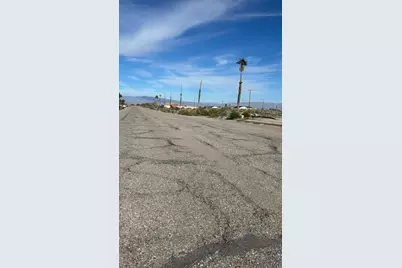 2864 Treadwell Boulevard, Thermal, CA 92274 - Photo 9