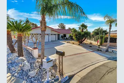 9721 Siwanoy Drive, Desert Hot Springs, CA 92240 - Photo 35