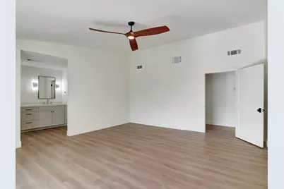 9721 Siwanoy Drive, Desert Hot Springs, CA 92240 - Photo 13