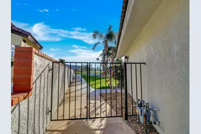 9721 Siwanoy Drive, Desert Hot Springs, CA 92240 - Photo 33