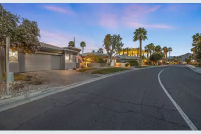 47410 Via Florence, La Quinta, CA 92253 - Photo 39